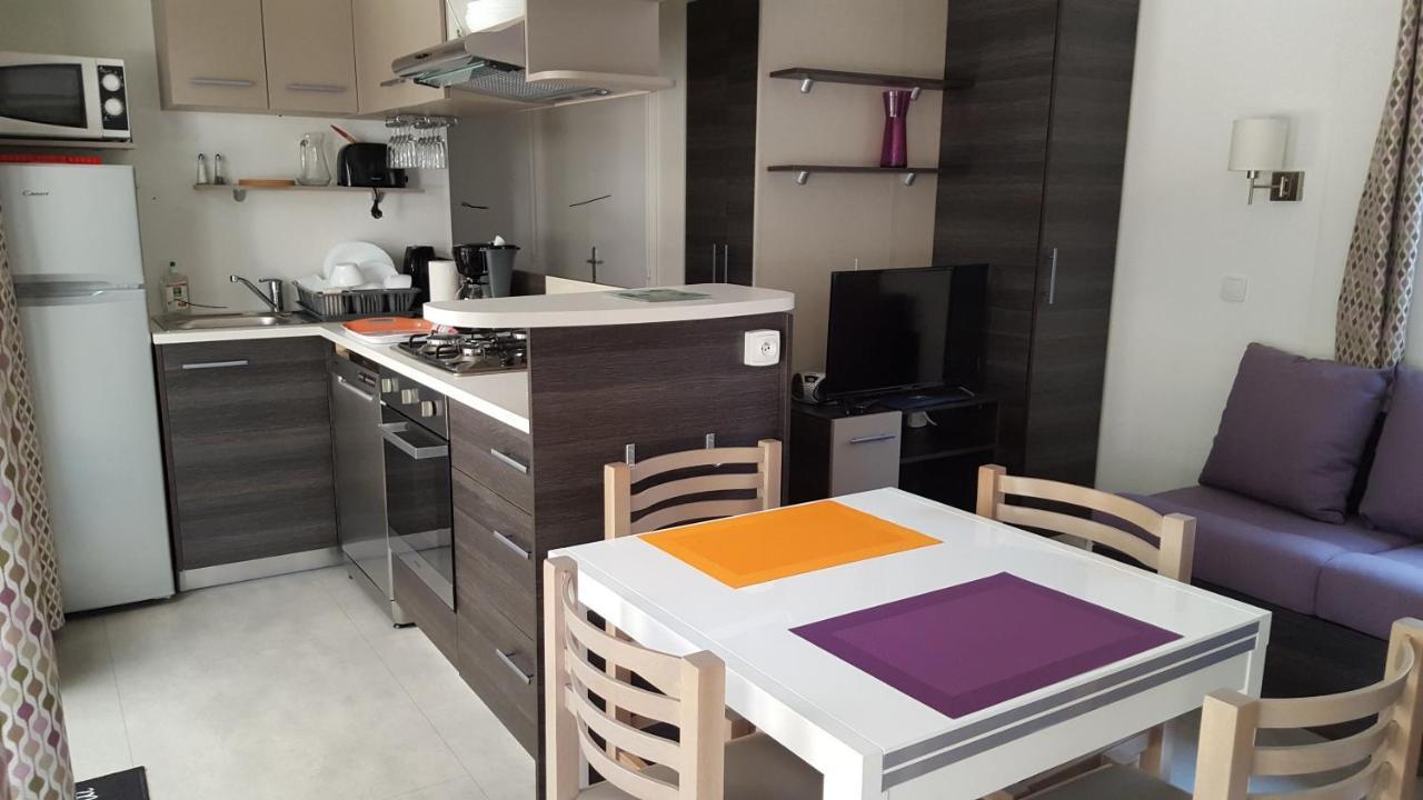 Agréable Mobilhome 6 - 8 places Saint-Brévin-les-Pins Esterno foto